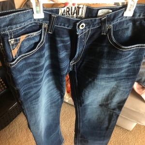 36/34 Mens Ariat Denim Bootcut distressed Jeans